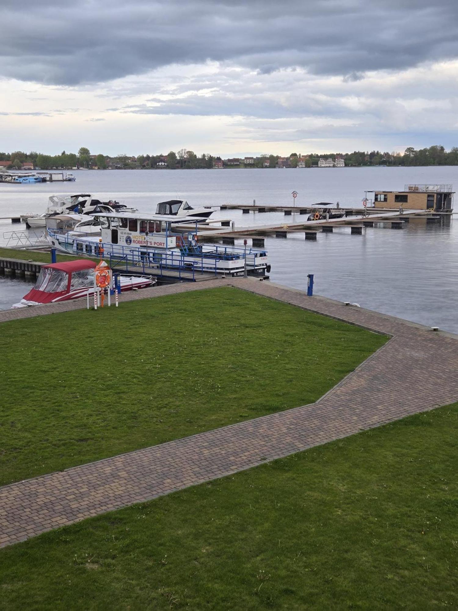 Domek Na Wodzie - Houseboat -Sauna, Taras Na Dachu, Dwie Sypialnie Mikolajki (Mragowo) Exterior photo